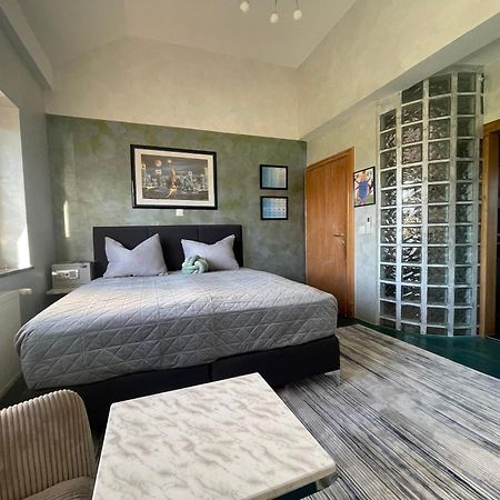 קארלובץ Tona - Miran Apartman - Parking - Samostalna Prijava מראה חיצוני תמונה